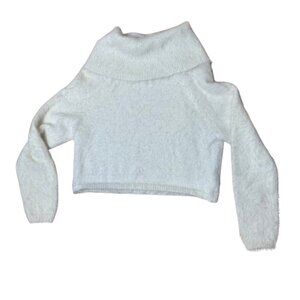 URBAN OUTFITTERS Cropped Cowl Neck Eyelash Soft Sweater Size XS